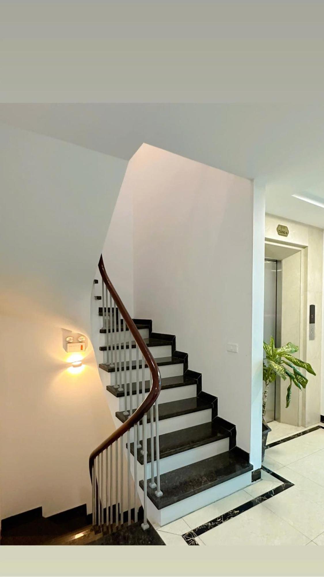 Everest Hotel Hanoi Bagian luar foto