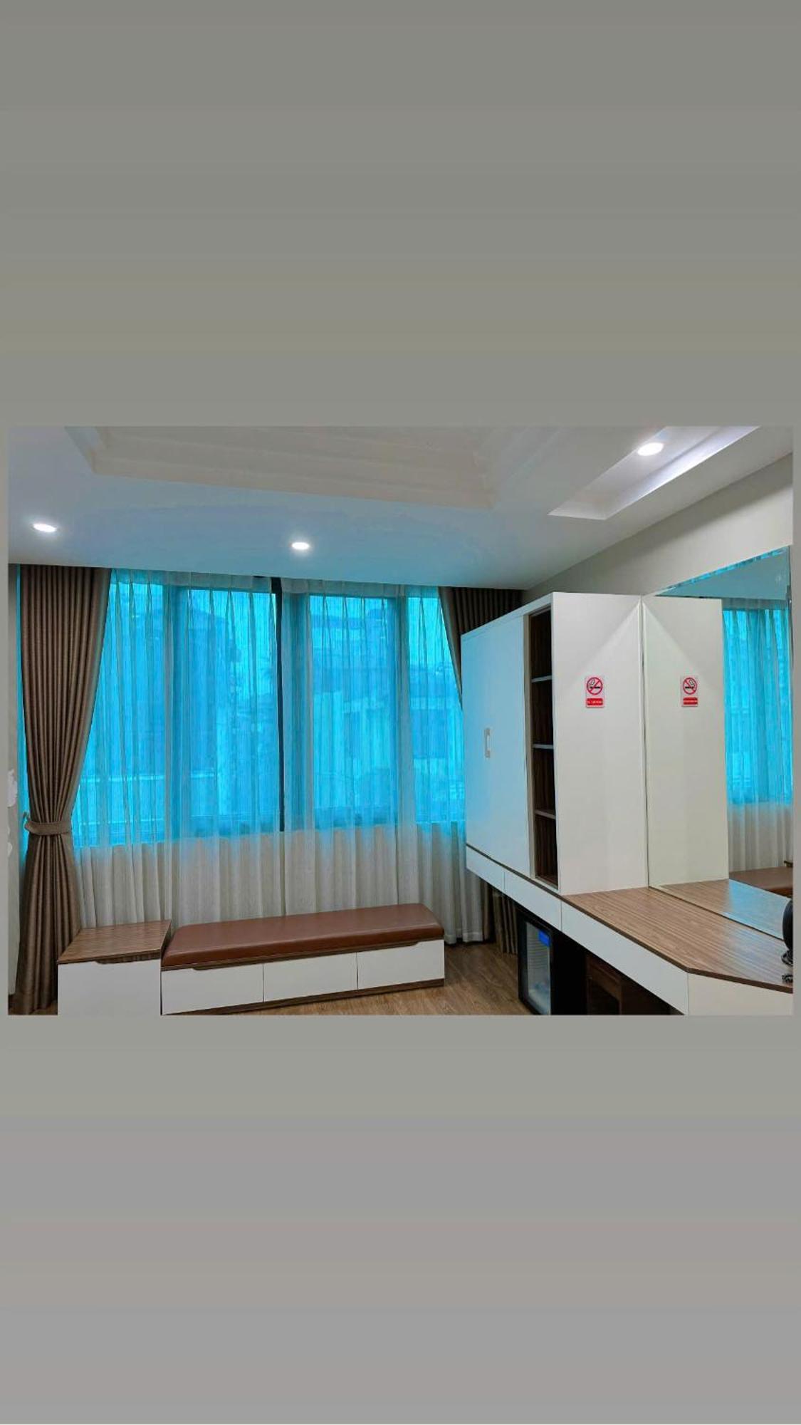 Everest Hotel Hanoi Bagian luar foto