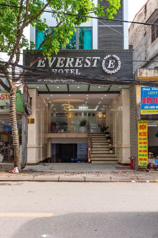 Everest Hotel Hanoi Bagian luar foto